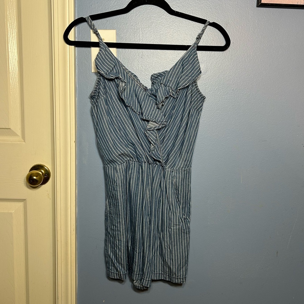 1250°C Casual Romper with Ruffles